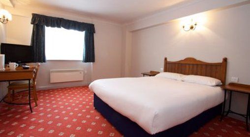 Travelodge Birmingham Kingswinford Værelse billede