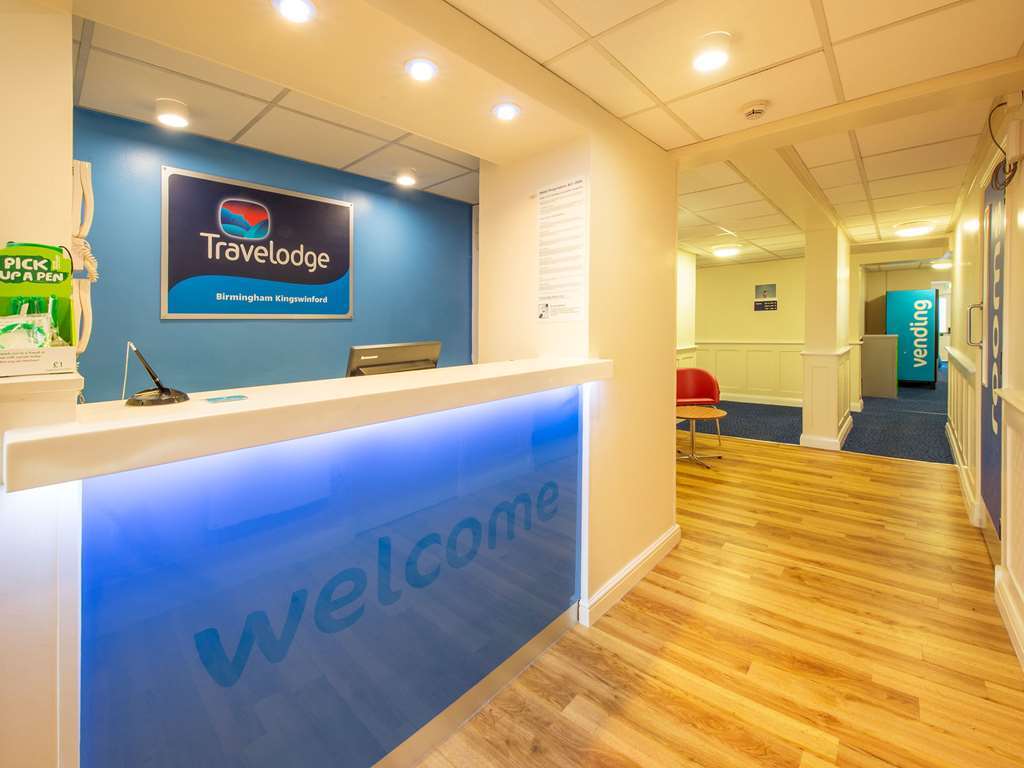 Travelodge Birmingham Kingswinford Interiør billede